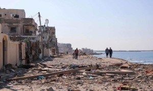 關鍵時刻，參加加沙?；鹫勁械目ㄋ柎韴F遭遇車禍3死3傷